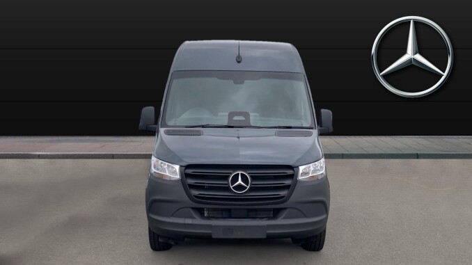 Mercedes-Benz Sprinter 315Cdi L2 Diesel Rwd 3.5t H2 Pro Van - Image 4
